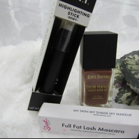 Makeup Set - Picture 2 of 5